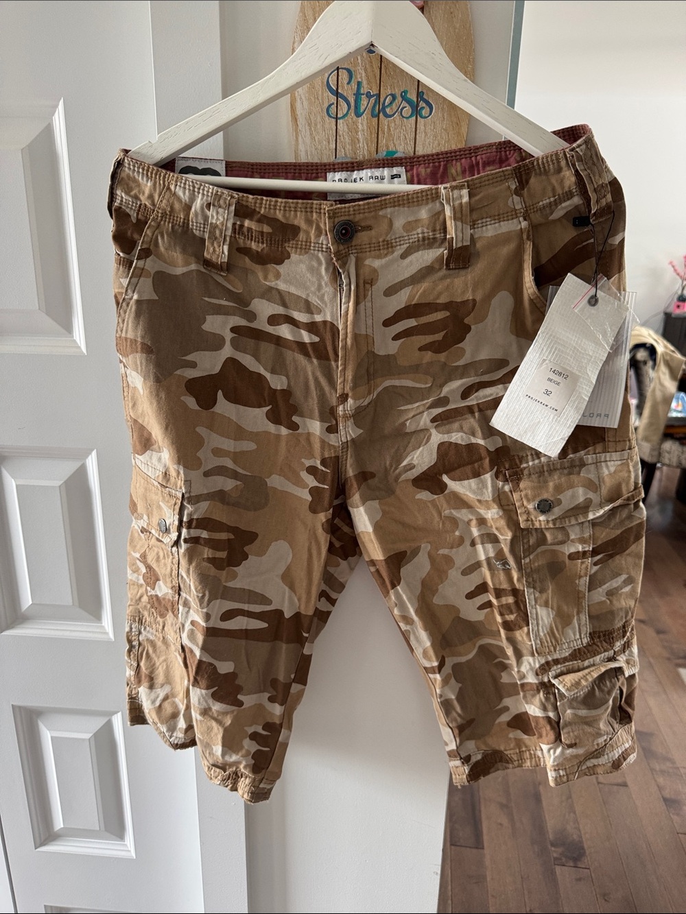 Men's Camo Cargo  Projek raw Shorts - Tan Camo